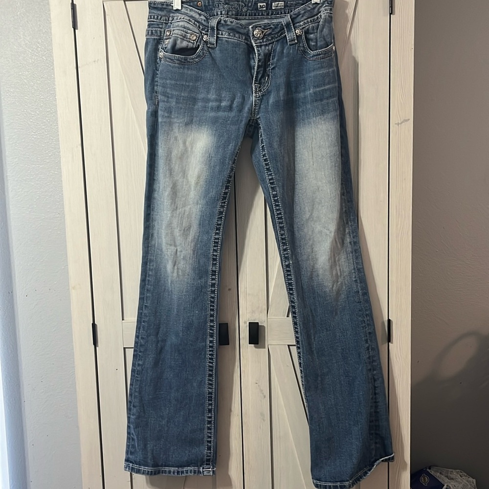 Light miss me jeans